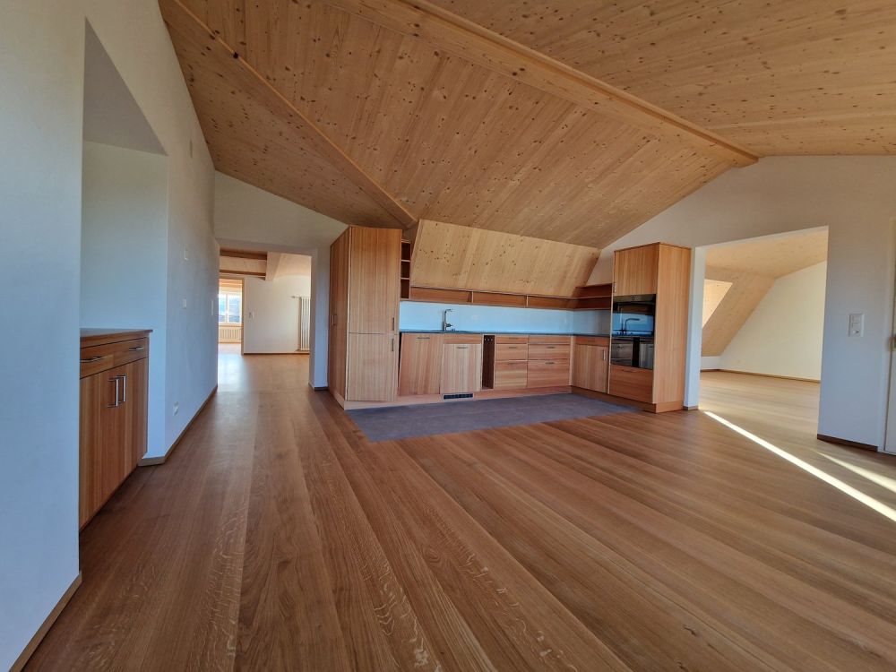 Moderne 3.5-Zimmer-Dachwohnung mit Bergblick in Hemberg - Bild 4