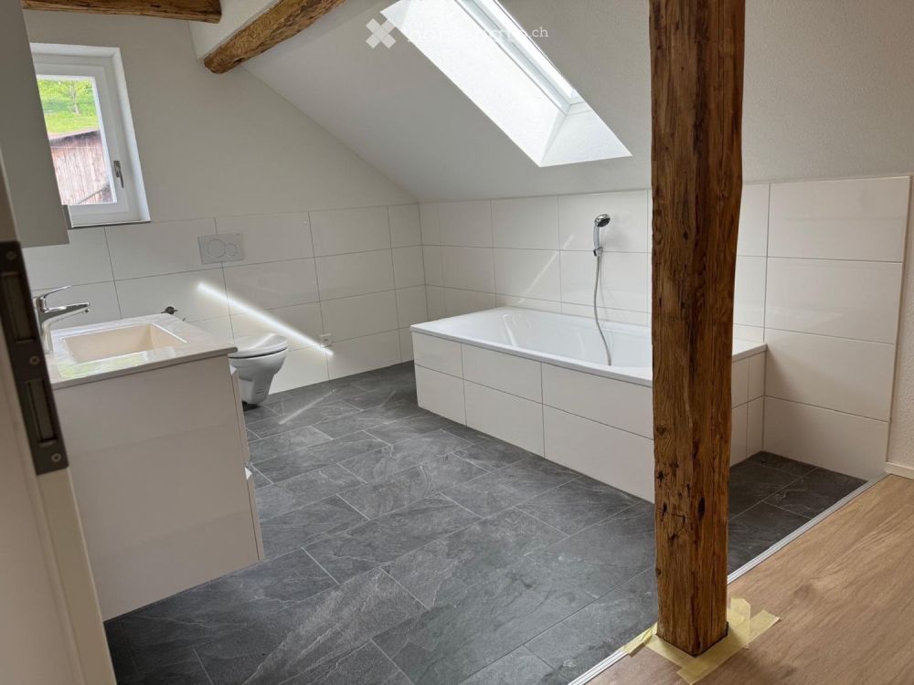 Freistehendes 4,5 Zimmer EFH - Bild 3