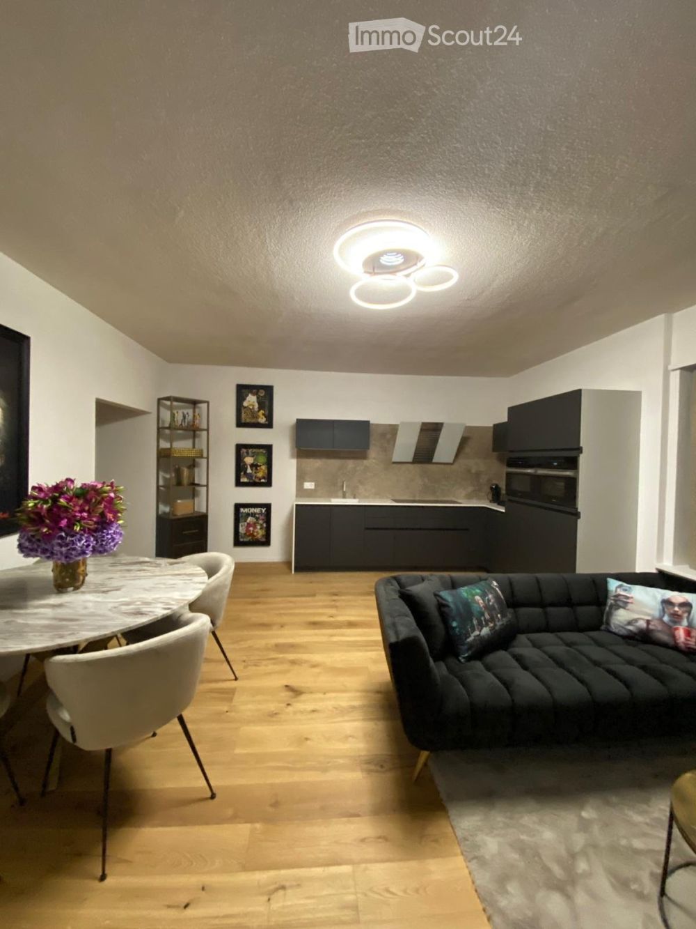 Möblierte 2.5-Zimmer-Wohnung im Erdgeschoss in Schüpfen - Bild 4