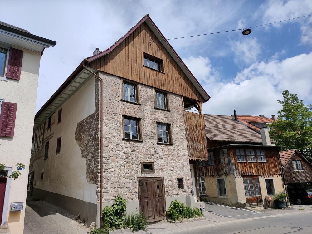 CHARMANT, HISTORISCH UND LICHTDURCHFLUTET - Bild 1