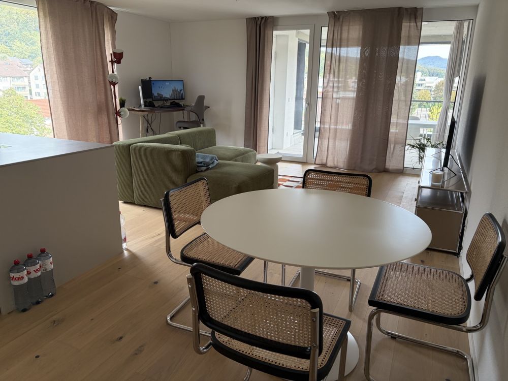 Moderne 2,5-Zimmerwohnung (Baujahr 2024) - Bild 2