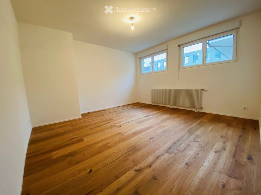 >> Grosszügige 2.5 Zimmerwohnung im Dorfzentrum << - Bild 4