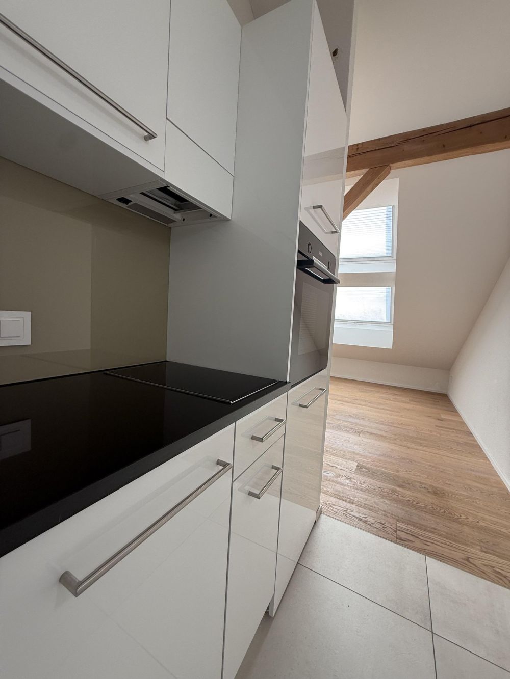 Charmante und helle1-Zimmer-Dachwohnung in Liestal - Bild 4