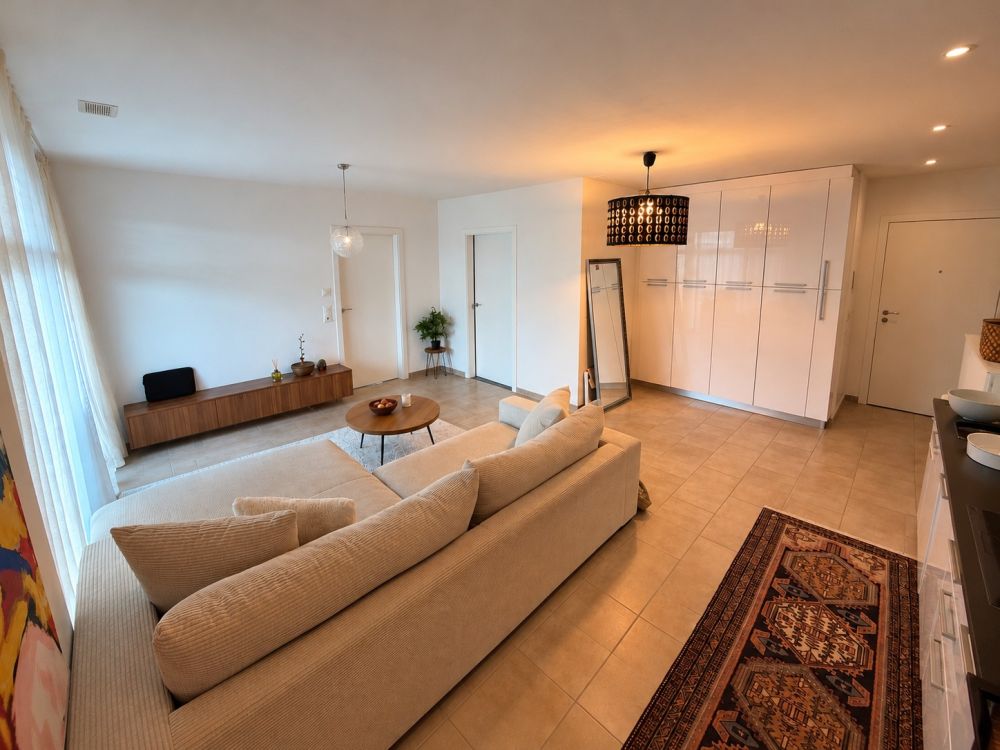 Moderne 2.5-Zimmer-Neubauwohnung mit grossem Balkon an zentraler Lage in Münchwilen TG - Bild 1