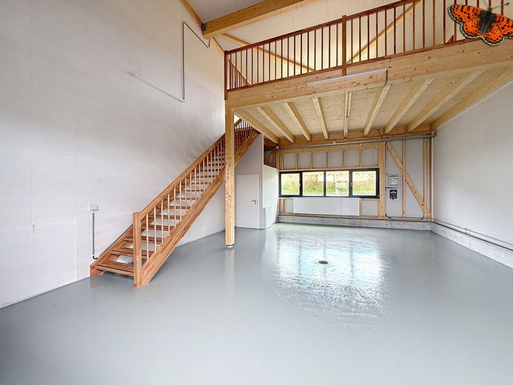 Dépôt avec bureau - Espace stockage