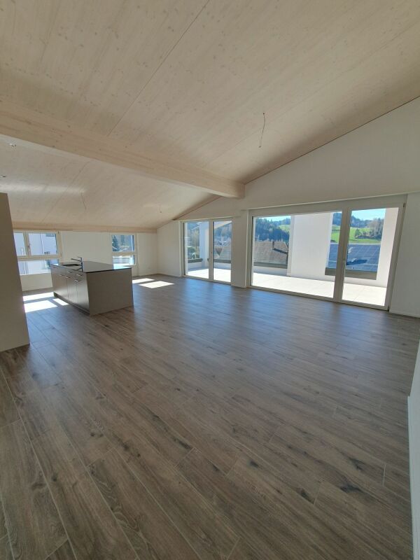 Vermietung: 4.5-Zimmer-Dachwohnung - Bild 3