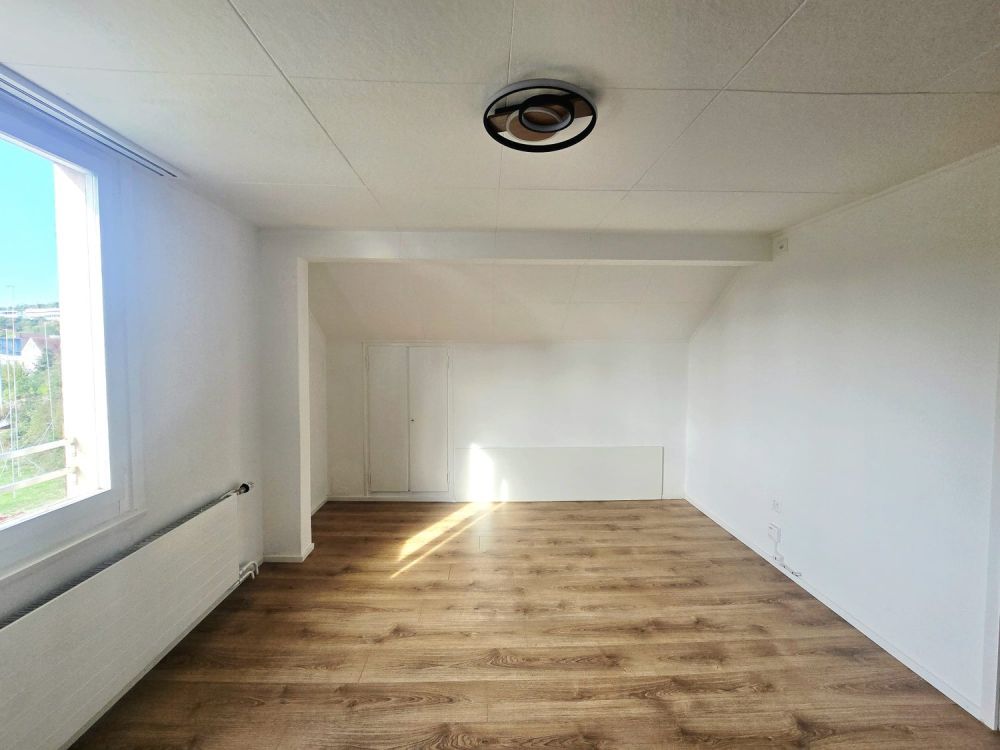 ERSTVERMIETUNG - Gemütliche 1.5-Zimmerwohnung im Dachgeschoss - Bild 6