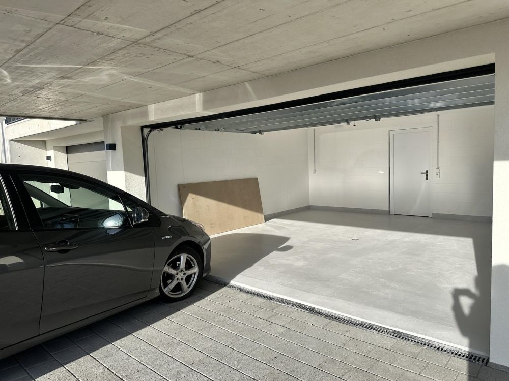 Exklusive Attika-Wohnung mit grosszügiger Terrasse - Bild 12