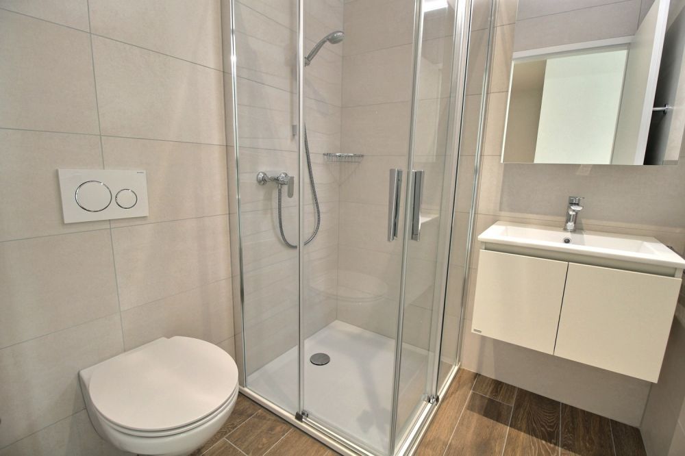 Superbe appartement neuf de 3.5 pièces à louer à Marly - Salle de douche