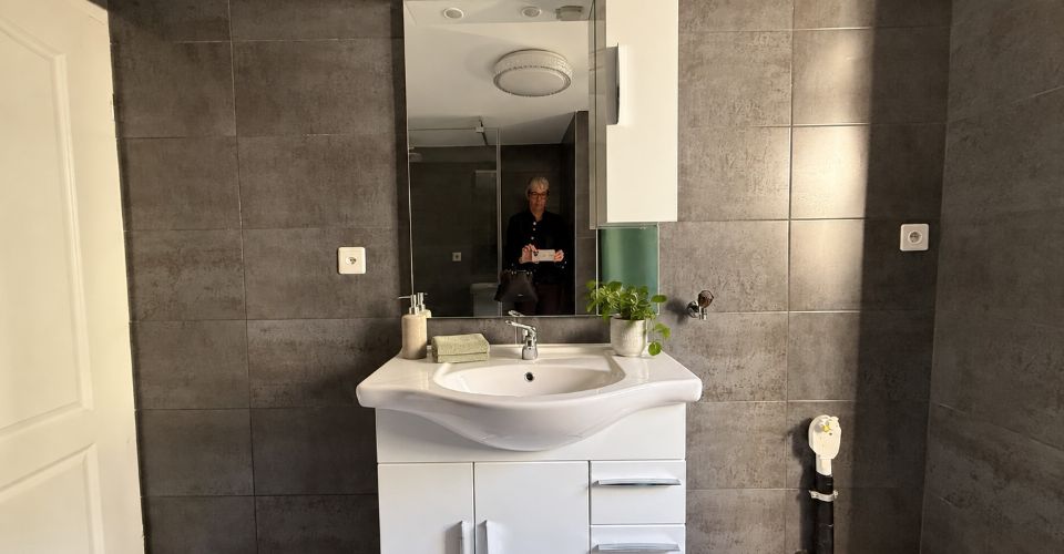 A louer à Muraz : appartement de 68 m2 avec chambre spacieuse et bureau séparé - Appartement 3 pièces - image - 7