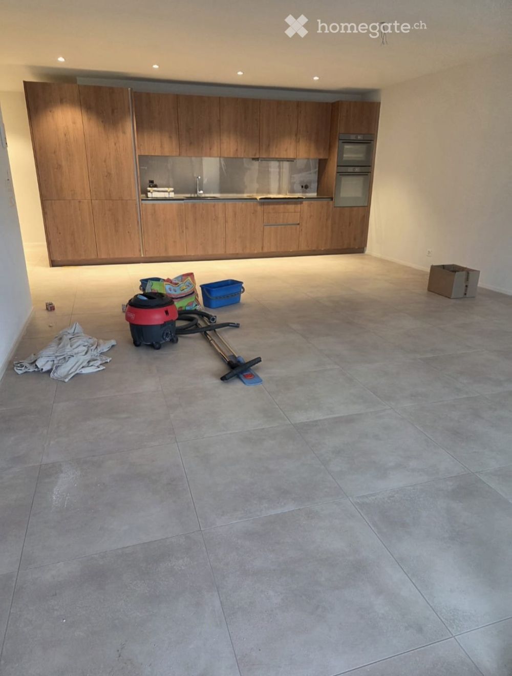 Moderne 2.5-Zimmer-Wohnung mit Balkon in Rafz - Bild 9