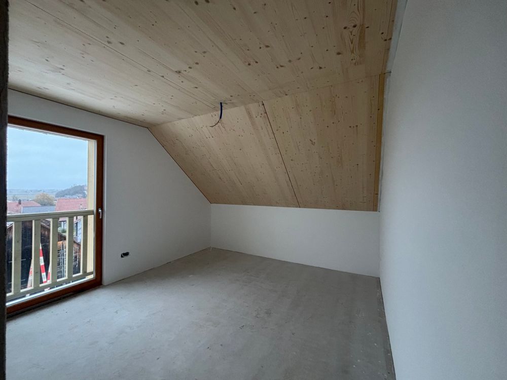 4.5-Zimmer-Dachgeschosswohnung mit Galerie - Bild 2