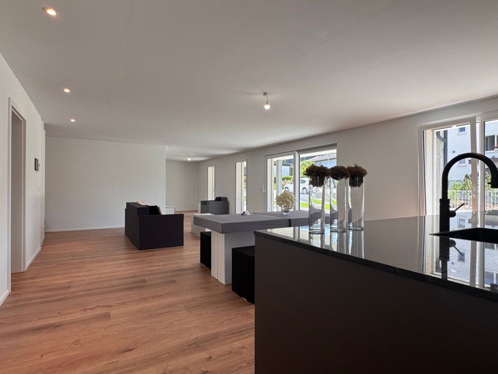 Exklusive 6.5-Zimmer-Gartenwohnung mit 200 m² Wohnfläche – Erstbezug im Neubau - Bild 8