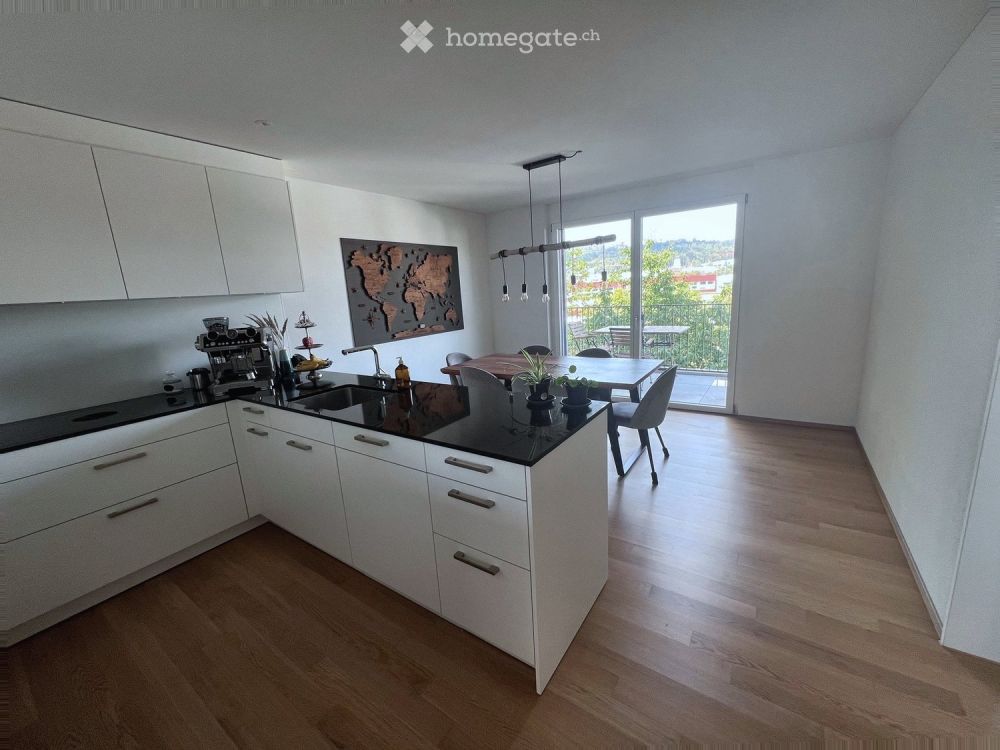 Helle 3.5-Zimmer-Wohnung mit Balkon&Loggia ab Dez.2026 in SG - Bild 2