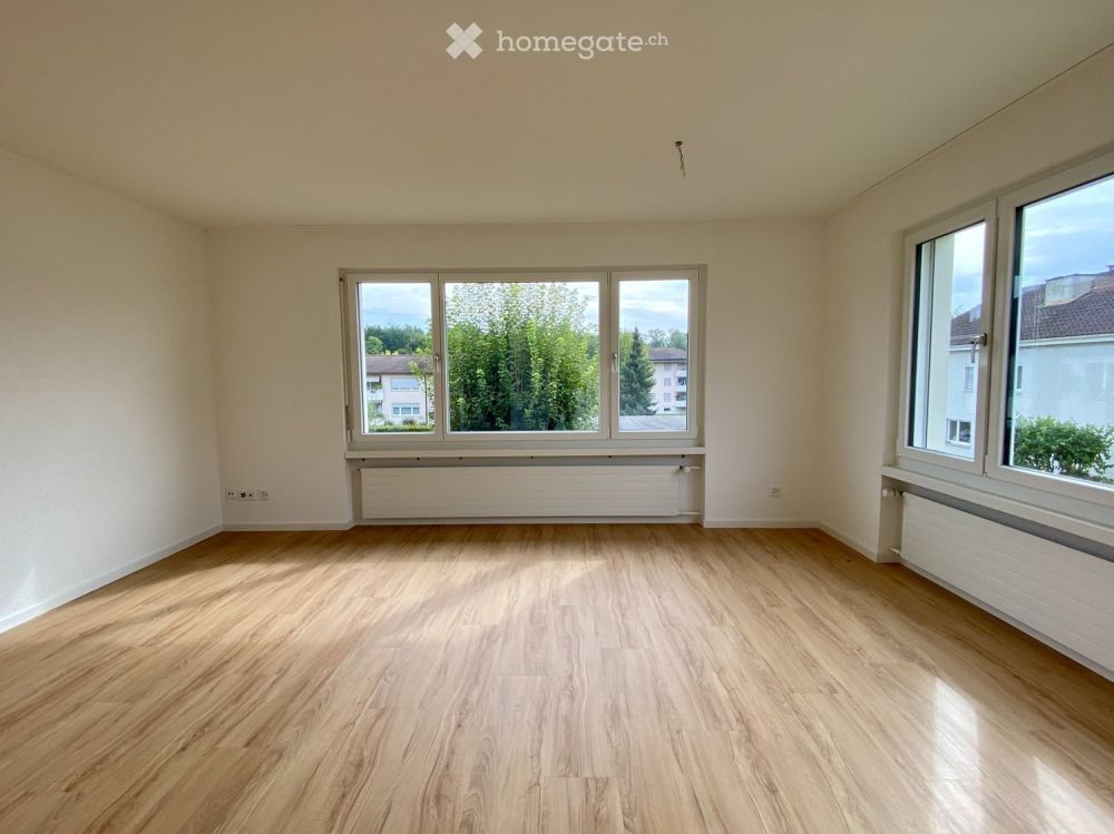 Freistehendes Einfamilienhaus mit Terrasse und Garten in Riniken - Bild 7