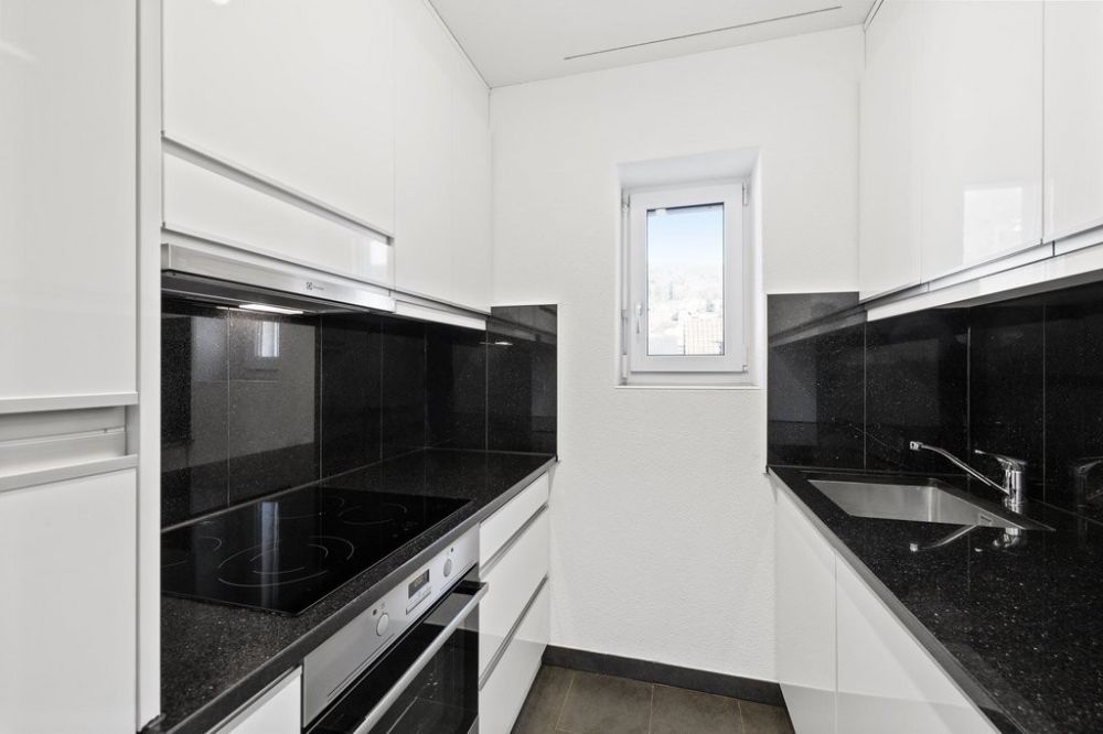 GEMÜTLICHE WOHNUNG AN ZENTRALER LAGE ZU VERMIETEN - Bild 3