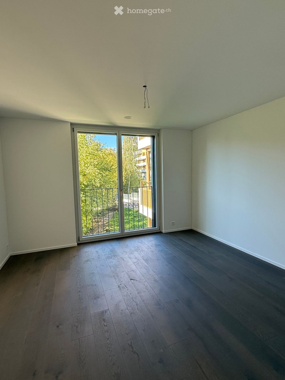 Moderne 3.5-Zimmer-Wohnung mit Einstellplatz in Cham - Bild 3