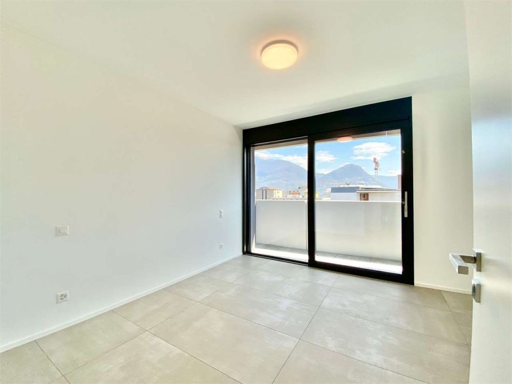 Elegante appartamento  con terrazzo a Breganzona  nuova costruzione - Bild 4