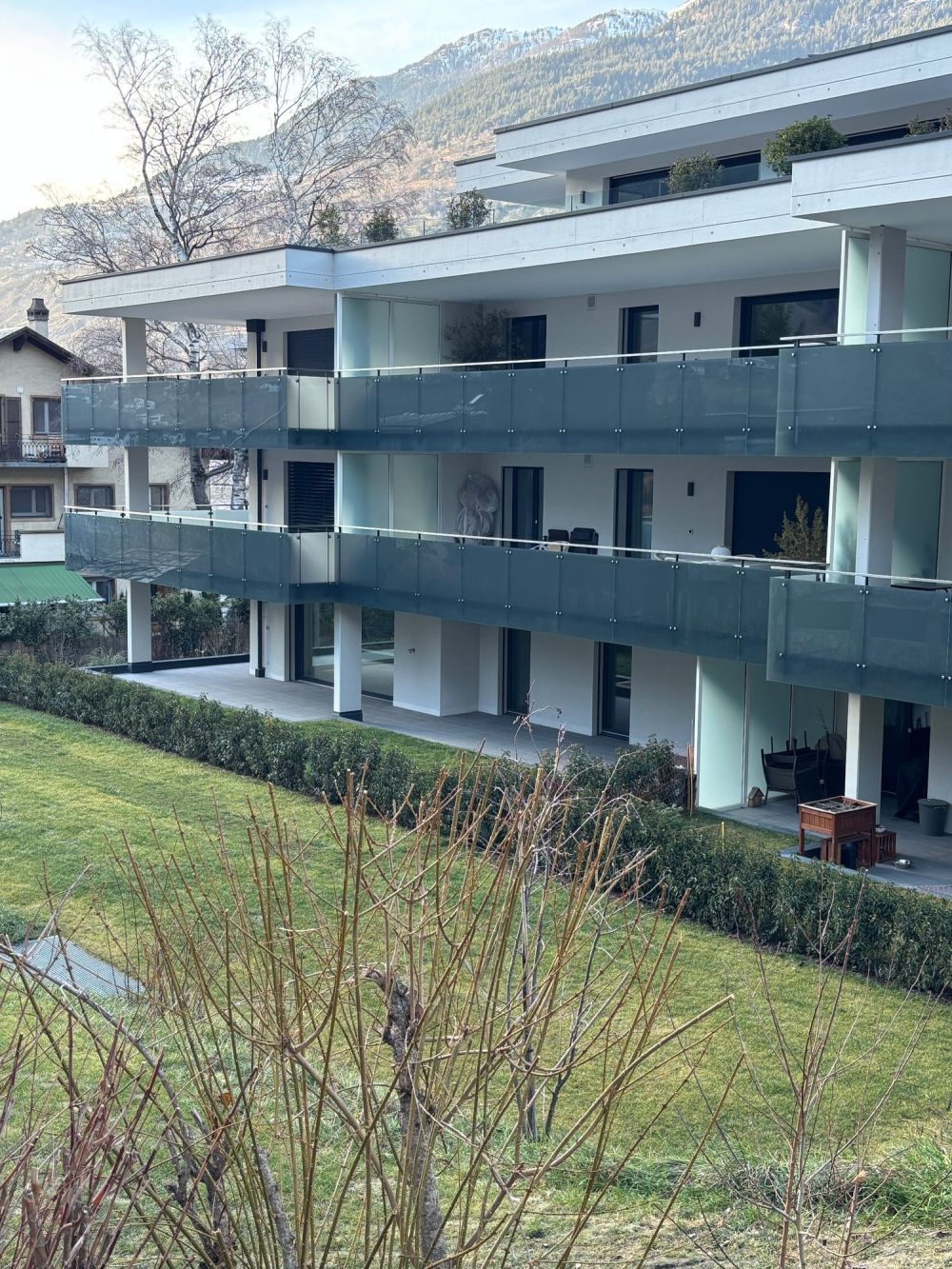 Moderne 4.5-Zimmer-Wohnung in Brig-Glis mit Minergie-Standard - Bild 1