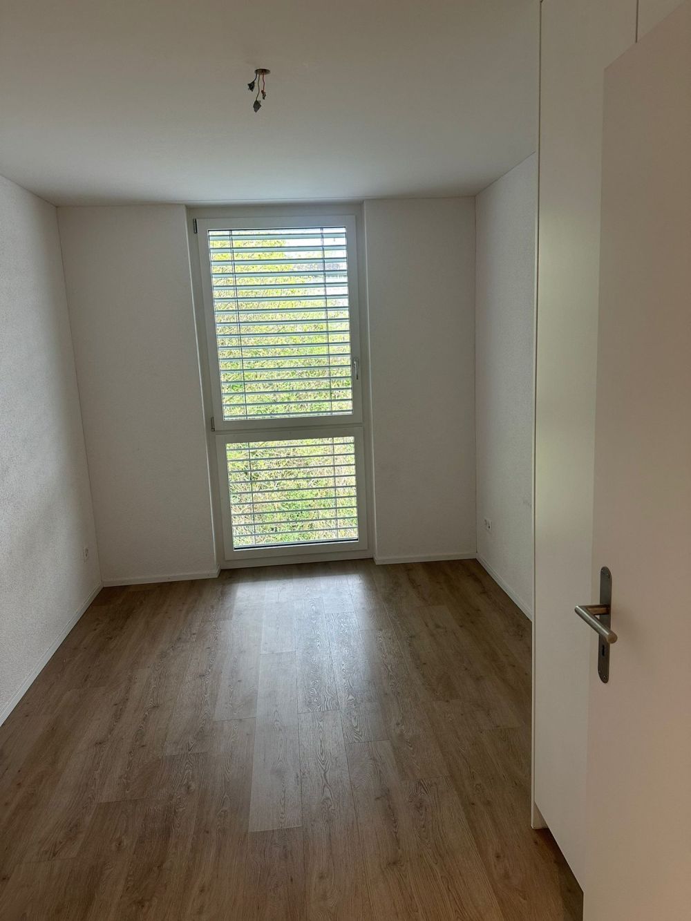 Moderne 4.5-Zimmer-Wohnung mit Balkon in Grenchen - Bild 10