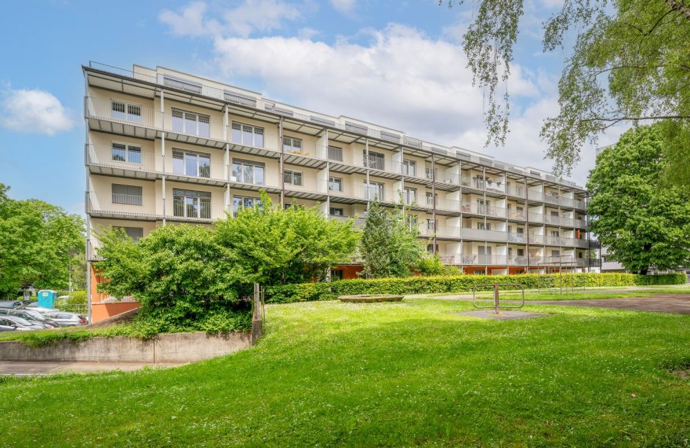 ERSTVERMIETUNG: ACHTUNG LETZTE 1.5-Zimmer-Attikawohnung mit grosser Terrassen - Bild 7