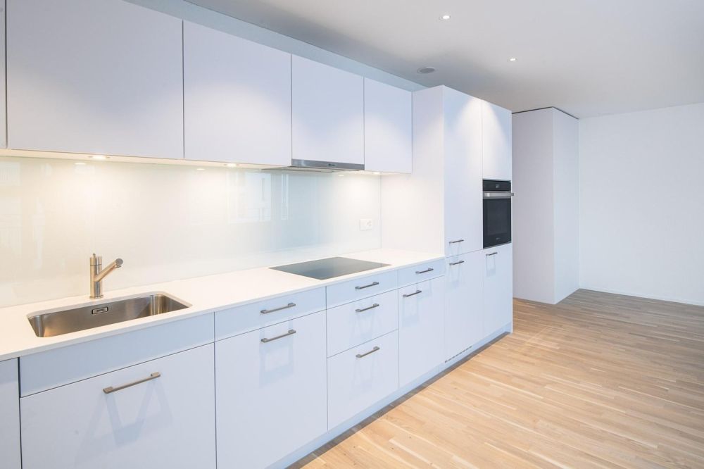 Moderne 2.5-Zimmer-Wohnung im Herzen von Neuhausen! - Bild 3