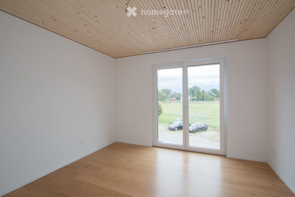 Neue moderne und helle 3.5 Zimmer-Wohnung mit Balkon - Bild 5