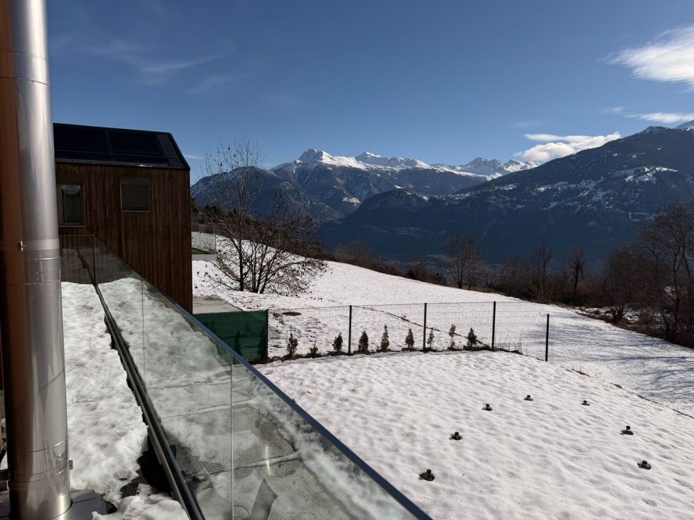 Moderne 5.5 pièces - élégante maison mitoyenne Minergie, au c?ur de Lens - Image 3