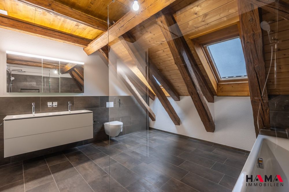 ERSTVERMIETUNG 5.5-Zimmer-Loft-Wohnung mit Balkon - Bild 1