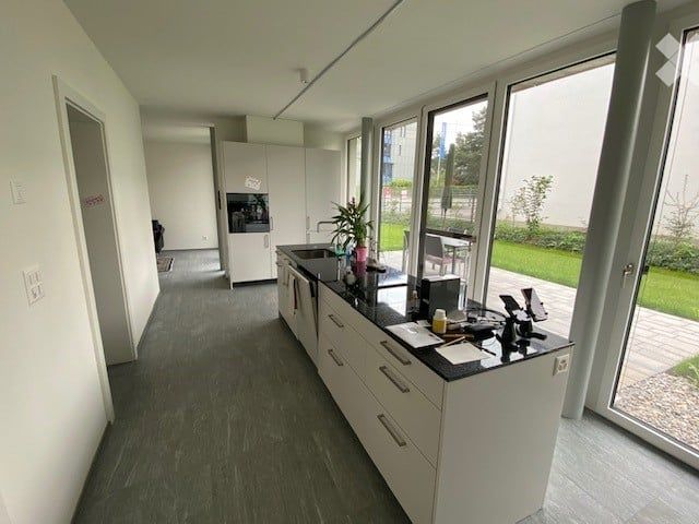 Schöne Wohnung mit Gartensitzplatz - Bild 2