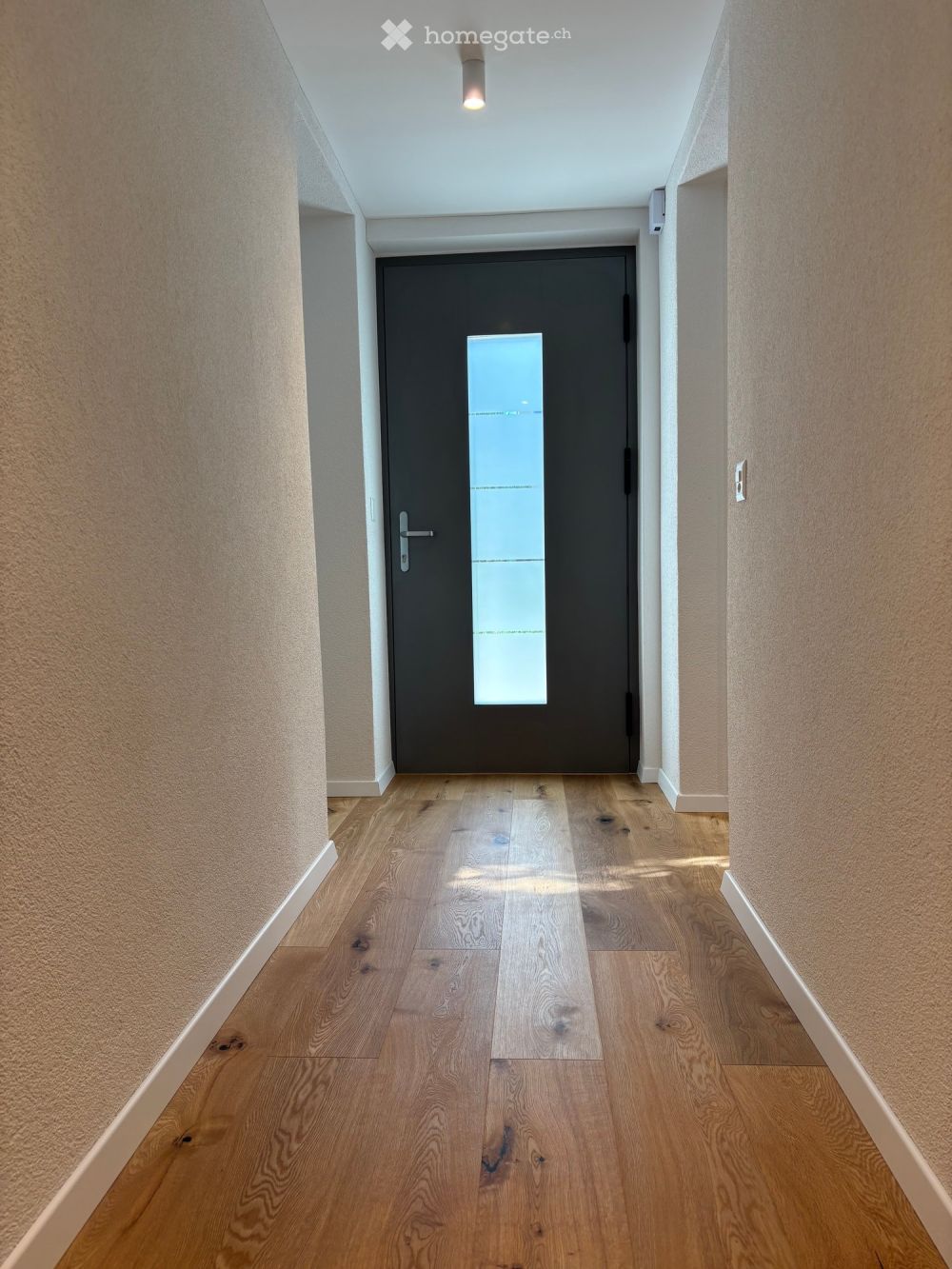 Moderne 2.5-Zimmer-Wohnung im Erstbezug mit eigenem Garten/Sitzplatz - Bild 4