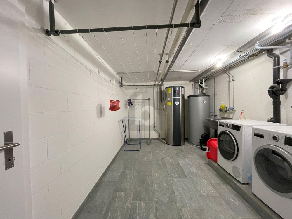 AN BESTER LAGE MIT POOL UND PANORAMASICHT! - Bild 5