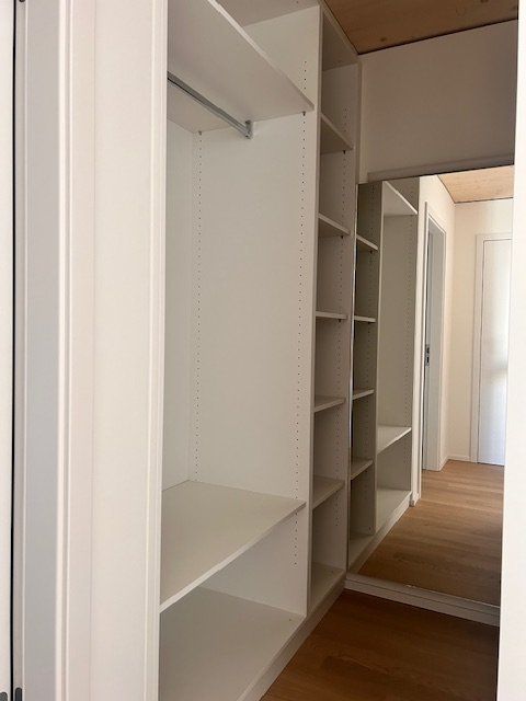 Logement 3.5 pièces au rez-de-chaussée - Dressing