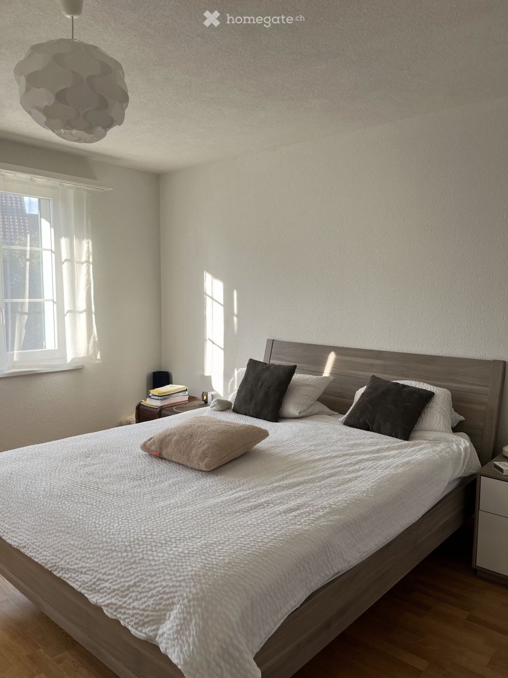 Helle und grosszügige 4.5-Zimmer-Wohnung mit sonnigem Balkon in Dübendorf - Bild 4