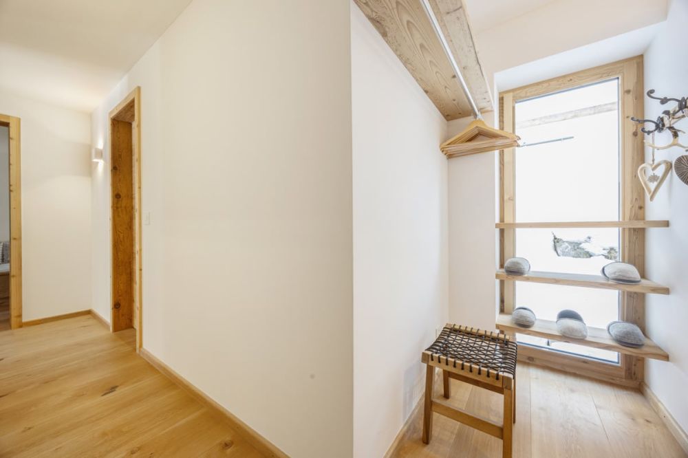 Luxuriöse 4.5-Zi-Whg mit Panoramasicht im 1. OG - Erstbezug Juni 2026 - Bild 2
