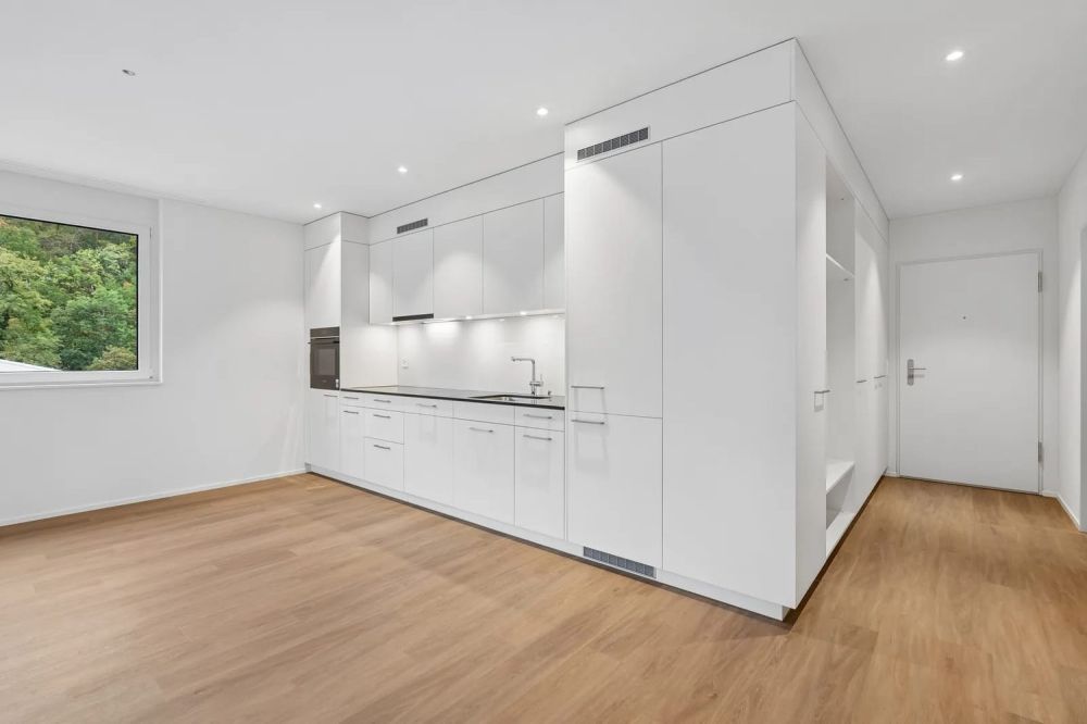 2.5-Zimmer-Wohnung mit 20 m² Balkon, ab sofort bezugsbereit - Bild 3