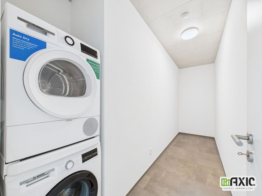 A louer Magnifique Appartement de 3.5 picès. en PPE au 4em étage. - Bild 10