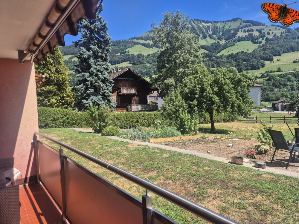 CHARMANTES 3 ½ ZIMMER DUPLEX-WOHNUNG - ALBEUVE - balcon