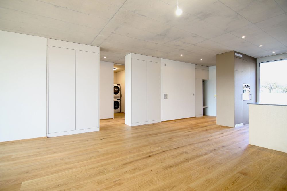 Exklusive 3.5-Zimmerwohnung an ruhiger, unverbauter Lage - Bild 1