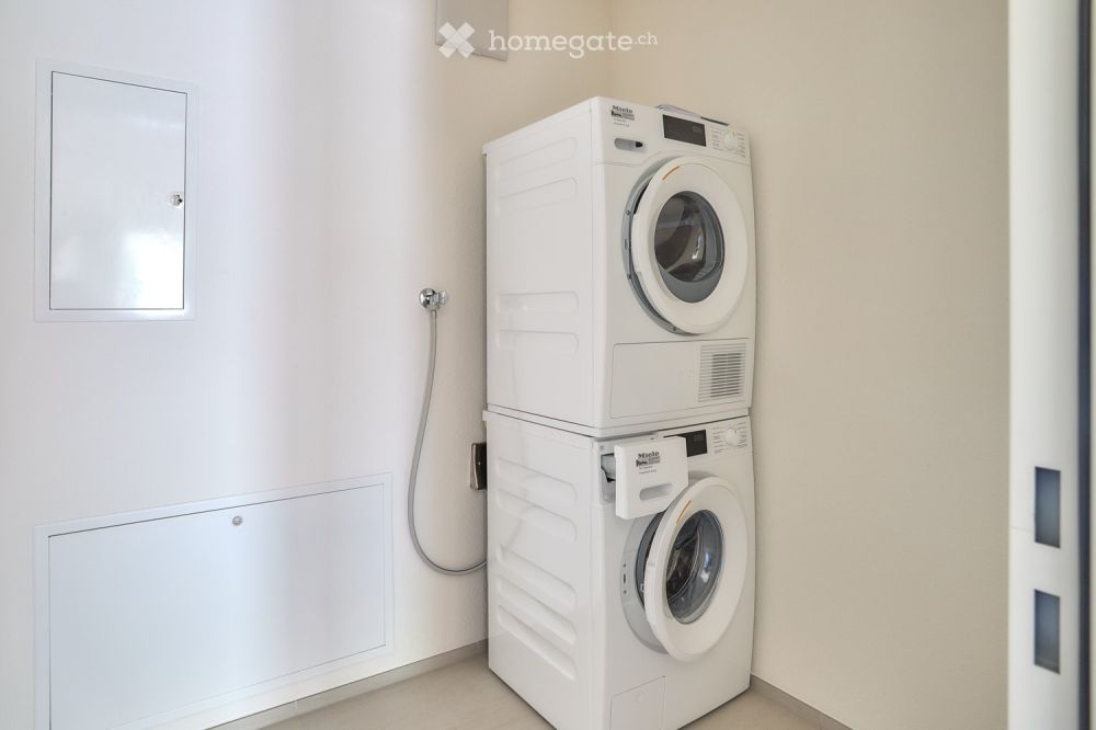 4,5 Zimmer Neubauwohnung mit unverbaubarem Ausblick ins Grüne, in den Naturpark Thal - Bild 12