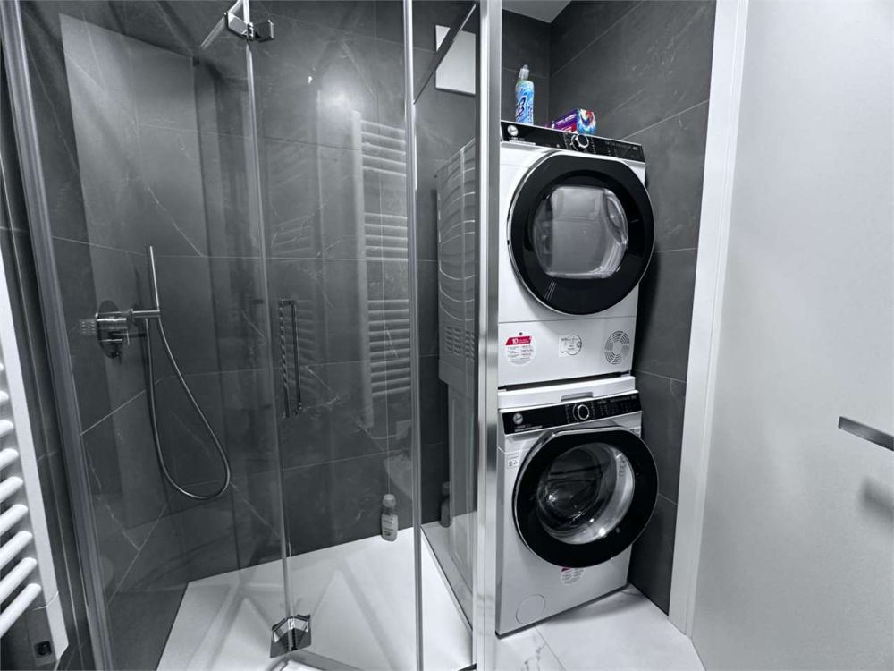 Nuovo e moderno 2,5 locali con terrazzo - Bild 13