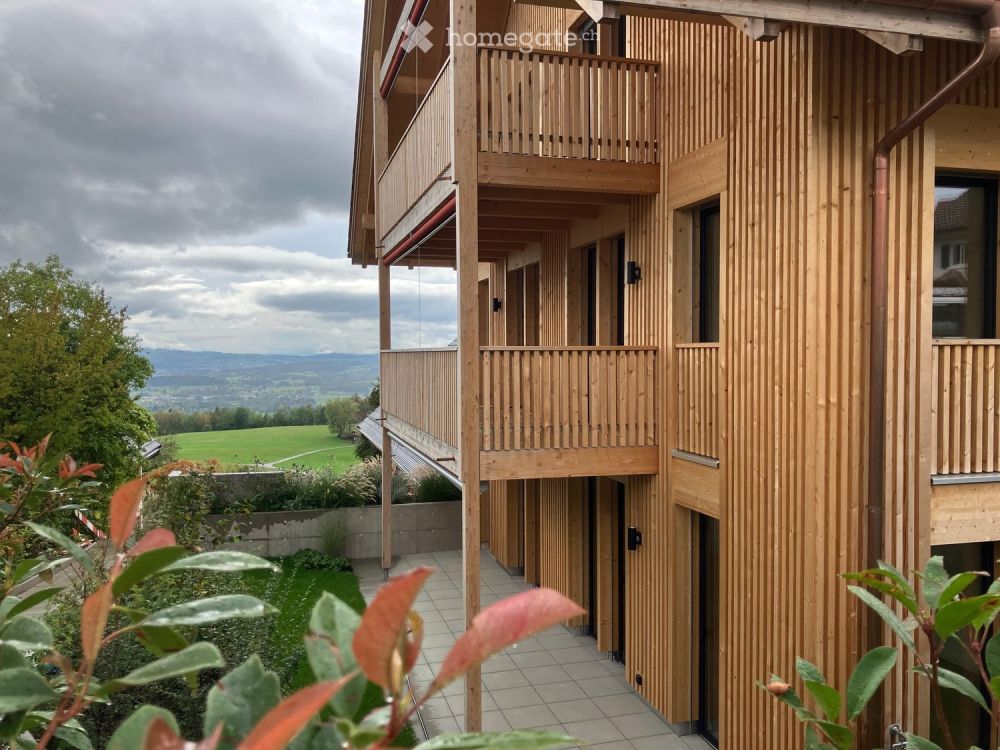 Neue 5.5-Zimmer-Wohnung mit Weitblick - Bild 7