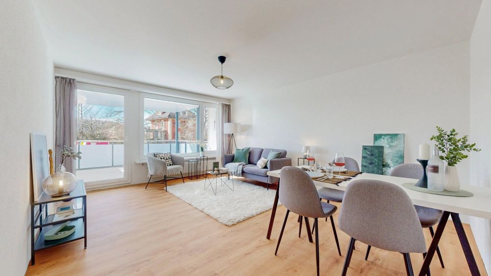 Erstvermietung von modern renovierten 4.5-Zimmerwohnungen mit 15m2 Balkon - Bild 1