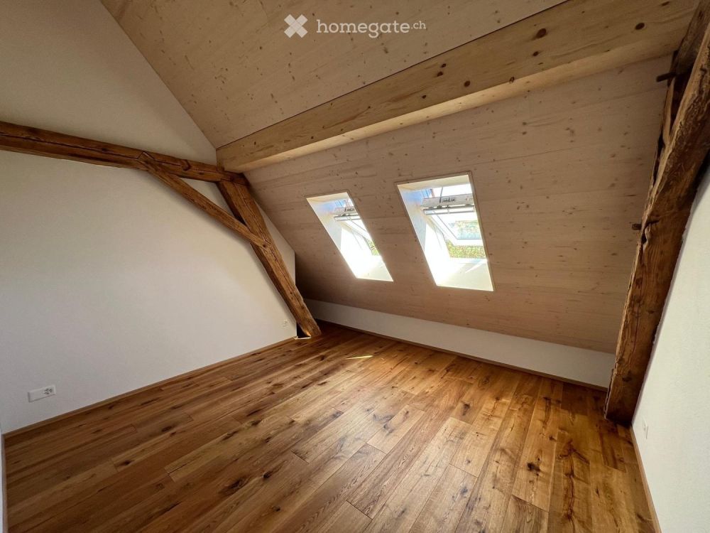 Erstvermietung Dachwohnung im historischen Bauernhaus - Bild 3