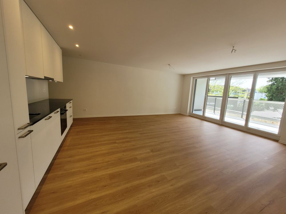 Moderne 2.5-Zimmer-Wohnung mit Balkon - Bild 9