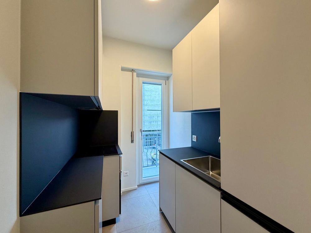 CHIASSO 3.5 loc. ARREDATO Pigione CHF 1'150 - Bild 1