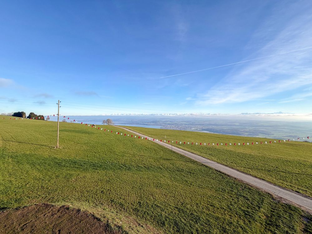 Appt neuf de 2.5 pces - 1er étage Magnifique vue sur les Alpes - Bild 9