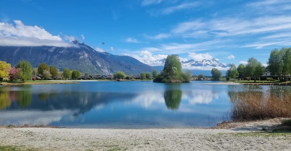 Prestigieux logement avec vue imprenable sur la Petite Carmargue - Appartement 3.5 pièces - image - 2
