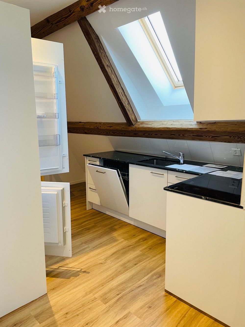 Moderne 3.5-Zimmer-Wohnung in ruhiger Lage von Zeiningen - Bild 1