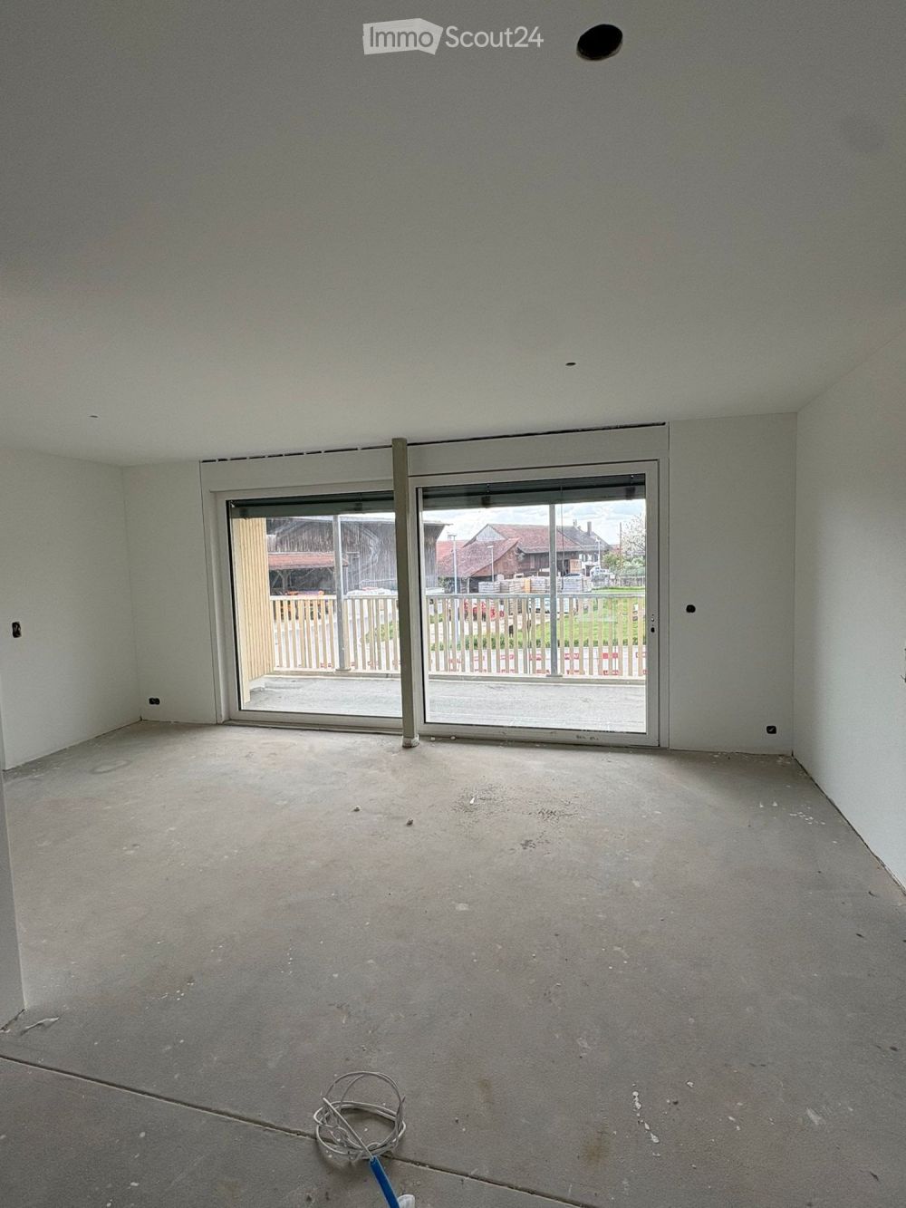 Erstbezug mit 32 m² Balkon – modernes Wohnen mit Weitblick in Truttikon - Bild 7